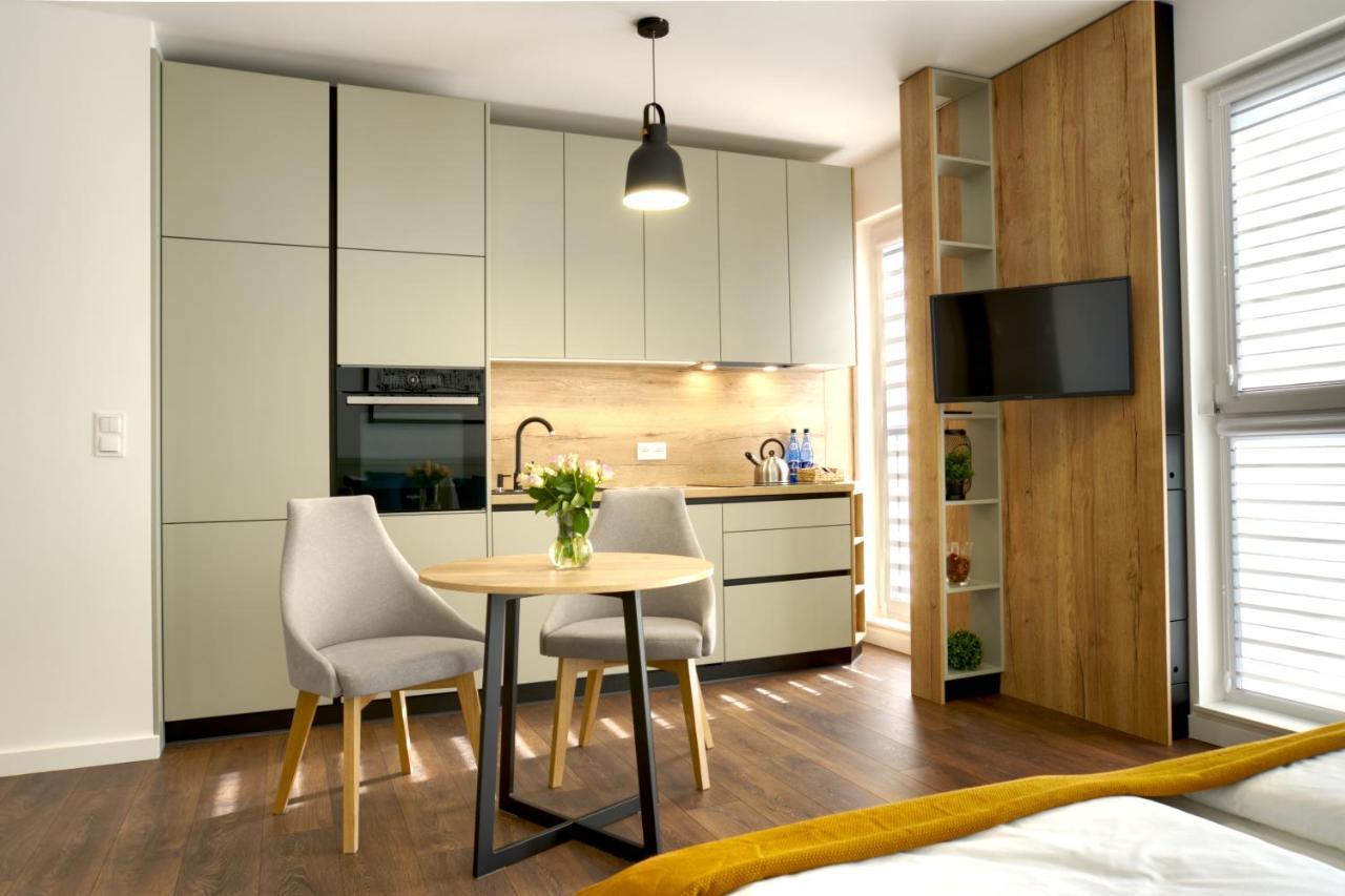 Essence Apartments Amber Познань Екстер'єр фото